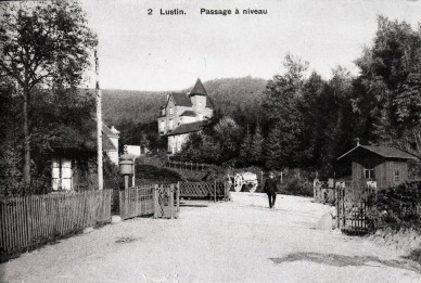 Lustin (2).jpg